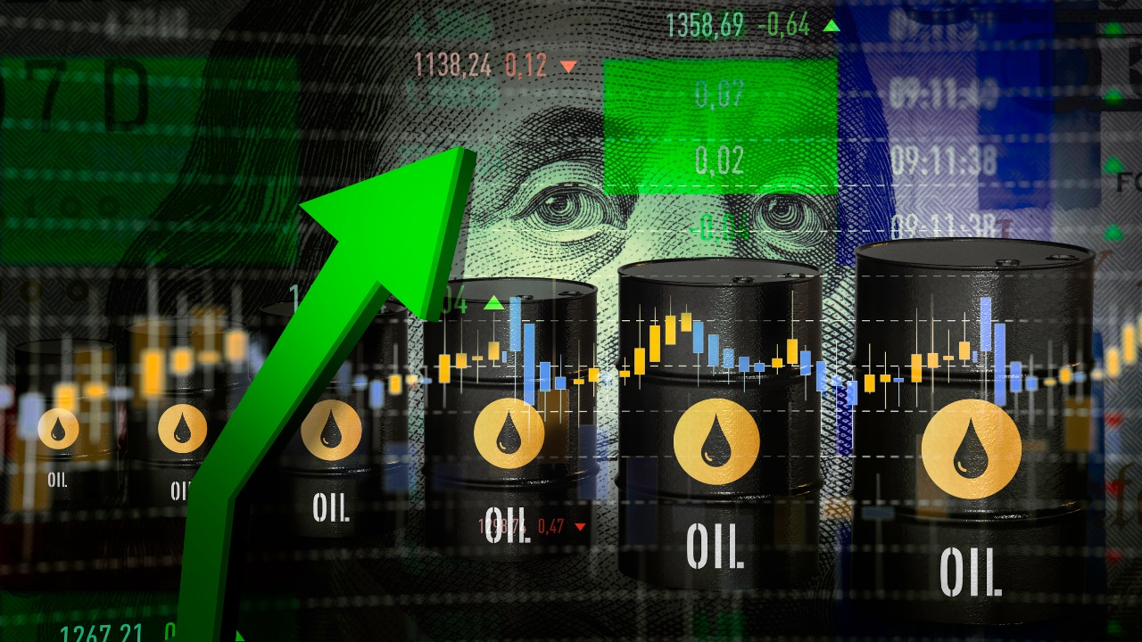 Jefferies: Thế giới mở cửa hoàn toàn có thể chứng kiến giá dầu lên 150 USD